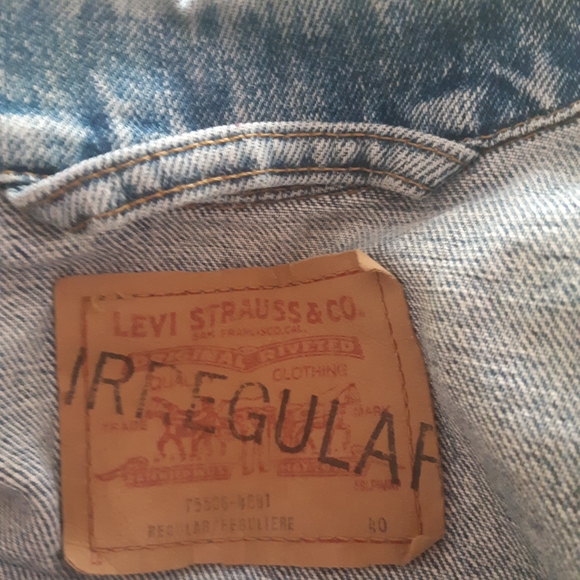 Levi Strauss & CO men's Vintage denim jacket Size 40 - Picture 3 of 8